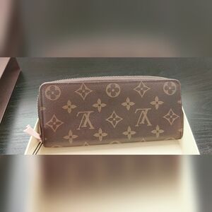 Louis Vuitton wallet